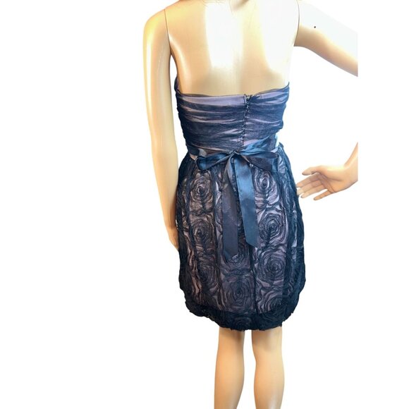 AUW Strapless Formal Dress with Black Tulle Rosette Overlay Size‎ 5 - Picture 4 of 8